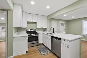 238 N Nichols St, Lowell, IN 46356 - Photo 8