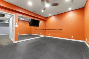 5708 Fountain View Dr, Wheatfield, IN 46392 - Photo 34