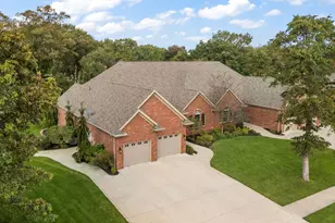 5708 Fountain View Dr, Wheatfield, IN 46392 - Photo 48