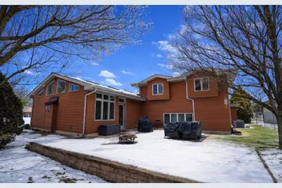 1527 Tanglewood Drive, Schererville, IN 46375 - Photo 22