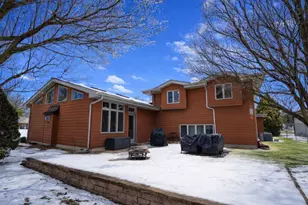 1527 Tanglewood Dr, Schererville, IN 46375 - Photo 22