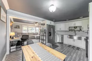 455 Marian Dr, Valparaiso, IN 46385 - Photo 10