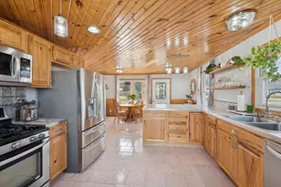 127 S 14th St, Chesterton, IN 46304 - Photo 6