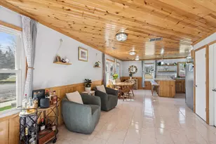 127 S 14th St, Chesterton, IN 46304 - Photo 8