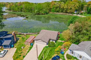 715 Pennsylvania Ave, La Porte, IN 46350 - Photo 2