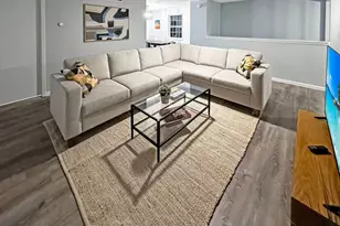 715 Pennsylvania Ave, La Porte, IN 46350 - Photo 4