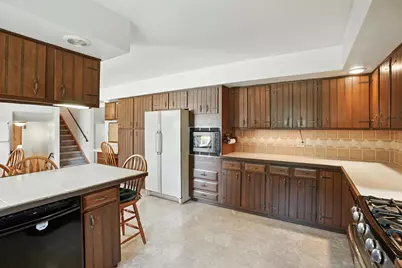 1246 River Drive, Munster, IN 46321 - Photo 8