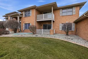 9735 Wildwood Ct, Highland, IN 46322 - Photo 2