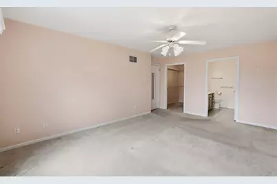 9735 Wildwood Court #1b, Highland, IN 46322 - Photo 12