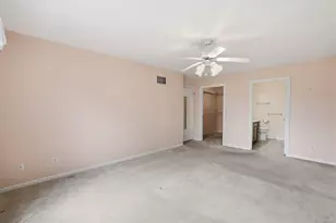 9735 Wildwood Ct, Highland, IN 46322 - Photo 12