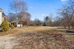 726 Freyer Rd, Michigan City, IN 46360 - Photo 16