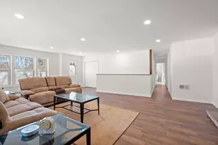 726 Freyer Rd, Michigan City, IN 46360 - Photo 10