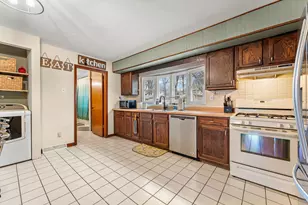 455 N Nichols St, Lowell, IN 46356 - Photo 12