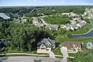 914 Lillian Russell Ct, Crown Point, IN 46307 - Photo 54