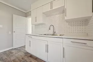 208 E Barker Ave, Michigan City, IN 46360 - Photo 6