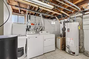 7905 Marshall St, Merrillville, IN 46410 - Photo 18