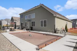 745 Huey Dr, Crown Point, IN 46307 - Photo 18