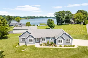 7395 E Hudson Pointe Ln, New Carlisle, IN 46552 - Photo 2