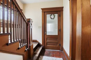 204 Jefferson Ave, La Porte, IN 46350 - Photo 4