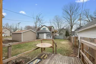 204 Jefferson Ave, La Porte, IN 46350 - Photo 2