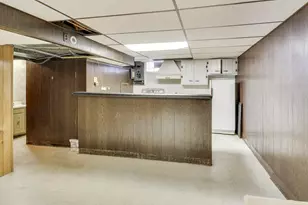 2104 Cardinal Dr, East Chicago, IN 46312 - Photo 28