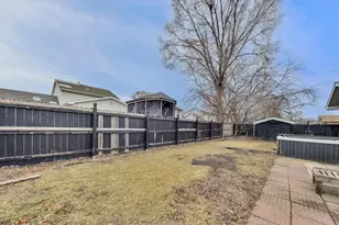 2104 Cardinal Dr, East Chicago, IN 46312 - Photo 34