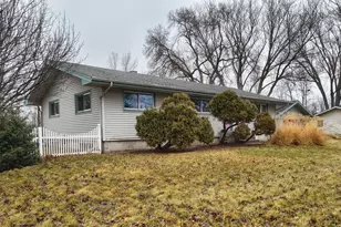 6512 Evergreen Ave, Portage, IN 46368 - Photo 2