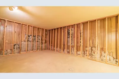 6512 Evergreen Avenue, Portage, IN 46368 - Photo 24