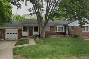 601 Madison St, Valparaiso, IN 46385 - Photo 1