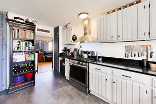 601 Madison St, Valparaiso, IN 46385 - Photo 12