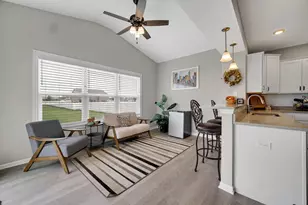 11205 Isles Ave, Dyer, IN 46311 - Photo 12