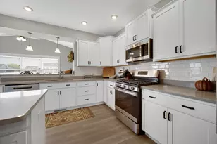 11205 Isles Ave, Dyer, IN 46311 - Photo 4