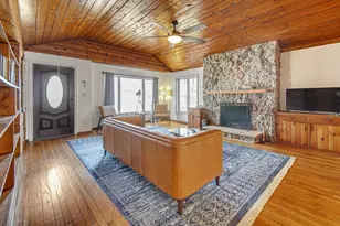 131 Shore Dr, Portage, IN 46368 - Photo 6