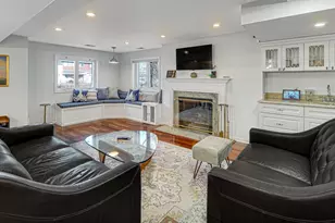 131 Shore Dr, Portage, IN 46368 - Photo 16