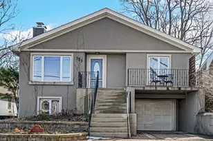 131 Shore Dr, Portage, IN 46368 - Photo 1