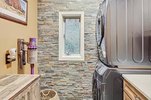 37 Beach Ln, Portage, IN 46368 - Photo 16