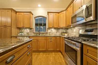 3703 Westbridge Drive, Valparaiso, IN 46383 - Photo 4