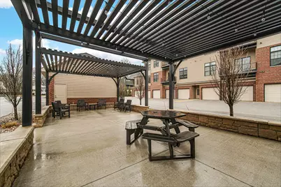 207 Academy Street #104, Valparaiso, IN 46383 - Photo 26