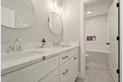 11200 Oak Ridge Court, Crown Point, IN 46307 - Photo 32