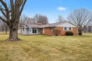 124 Smoke Rd, Valparaiso, IN 46385 - Photo 24