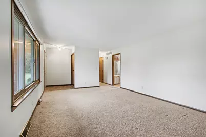 124 S Smoke Road, Valparaiso, IN 46385 - Photo 6