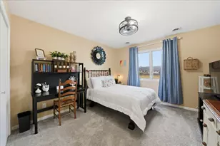 3049 Topaz Dr, Hobart, IN 46342 - Photo 18