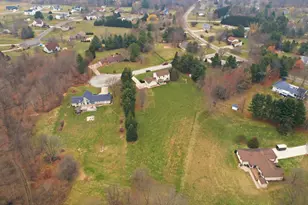 875 N High Meadow Ct, Valparaiso, IN 46383 - Photo 6