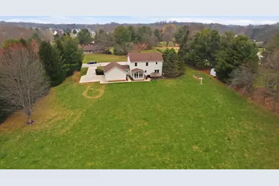 875 N High Meadow Court, Valparaiso, IN 46383 - Photo 8