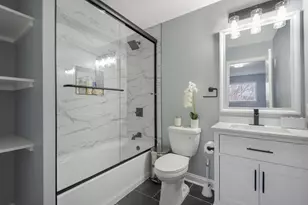 7944 Harrison Ave, Munster, IN 46321 - Photo 8