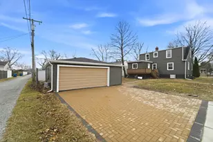 747 N Lafayette St, Griffith, IN 46319 - Photo 30