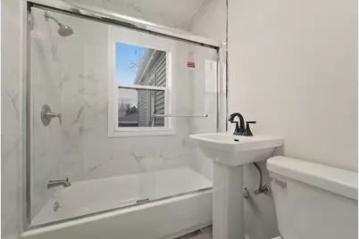 747 N Lafayette Street, Griffith, IN 46319 - Photo 16