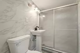 747 N Lafayette St, Griffith, IN 46319 - Photo 22