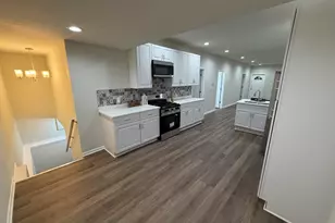 3744 Washington St, Gary, IN 46408 - Photo 4