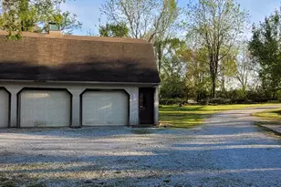 641 N 200 E, Valparaiso, IN 46383 - Photo 4